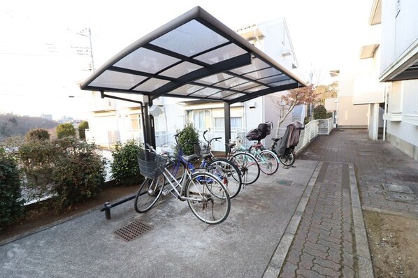 ファーストヴューラ六番館の物件内観写真